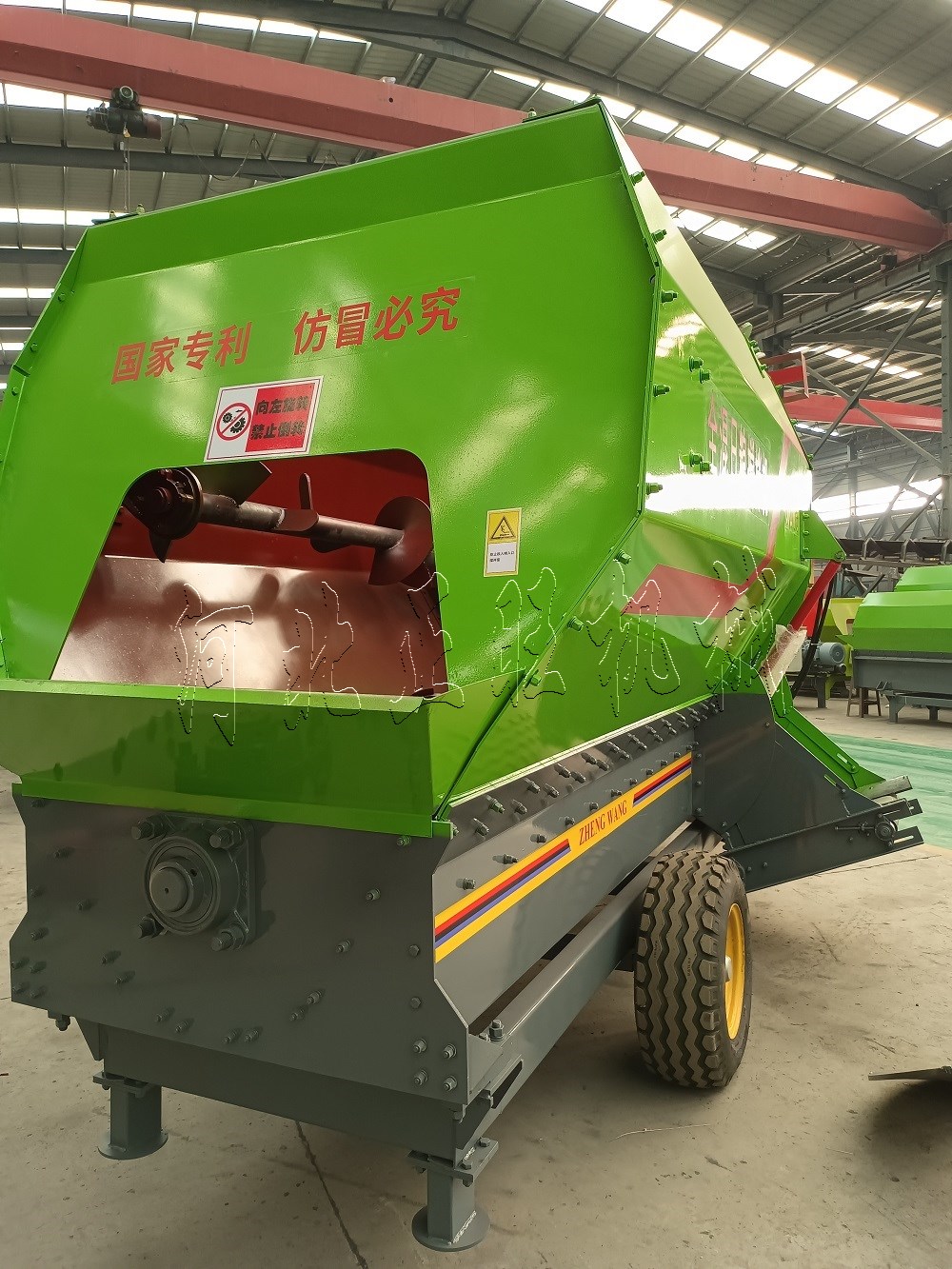 饲料搅拌机如何解决噪音大的问题