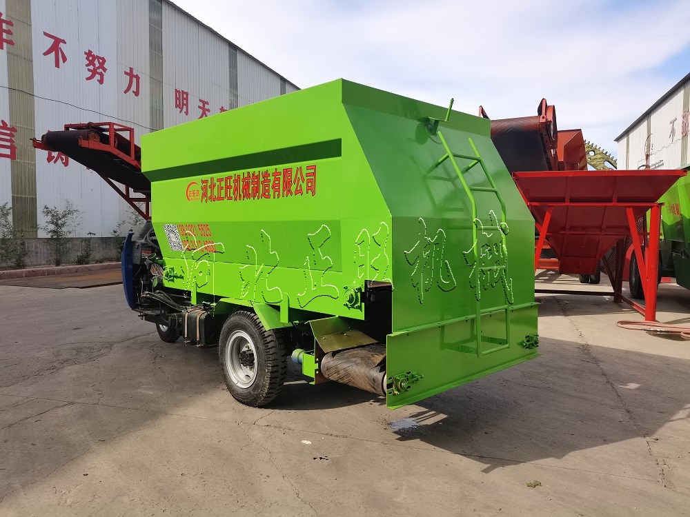 在使用撒料车的时候需要注意哪些事项吗？