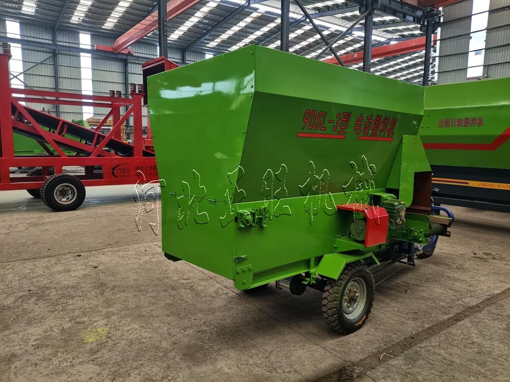 喂牛撒料车有什么优势？